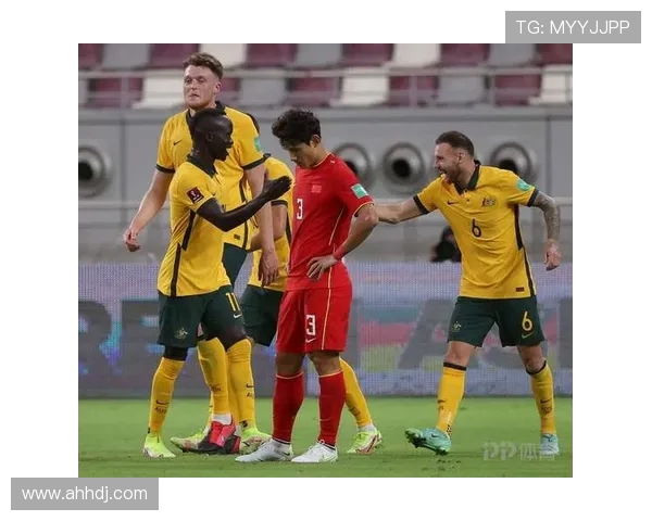 TES战队盯防打法深度分析与战术解析全方位解读 TES战队盯防打法深度分析与战术解析全方位解读