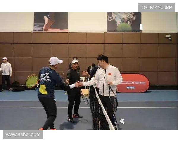 北京网球队的团队协作之道:从训练到比赛的深度解析与启示 北京网球队的团队协作之道:从训练到比赛的深度解析与启示