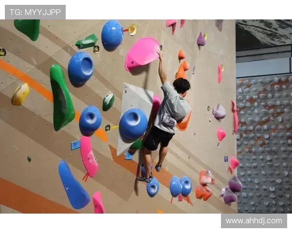 南京攀岩队荣登攀岩状态排行榜榜首展现实力与团队精神