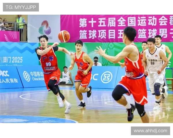 时代广州与广西威壮的巅峰对决展现篮球魅力与团队精神的较量