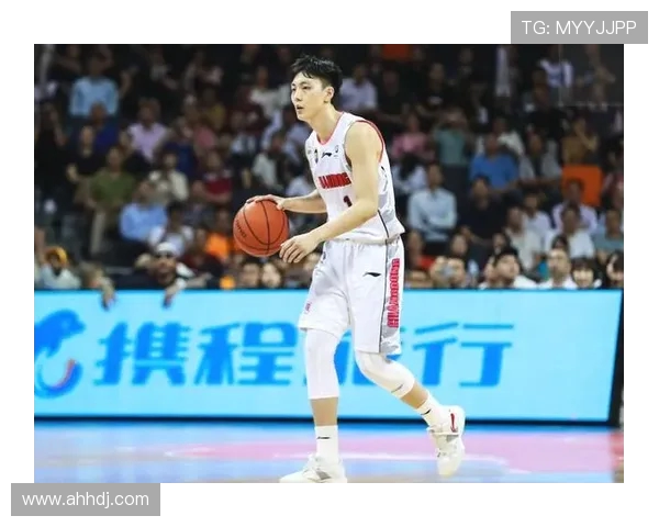 罗凯文的成长之路:从平凡少年到耀眼明星的蜕变历程 罗凯文的成长之路:从平凡少年到耀眼明星的蜕变历程