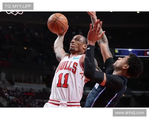 魔术队与公牛激战正酣球迷期待精彩对决与绝妙瞬间