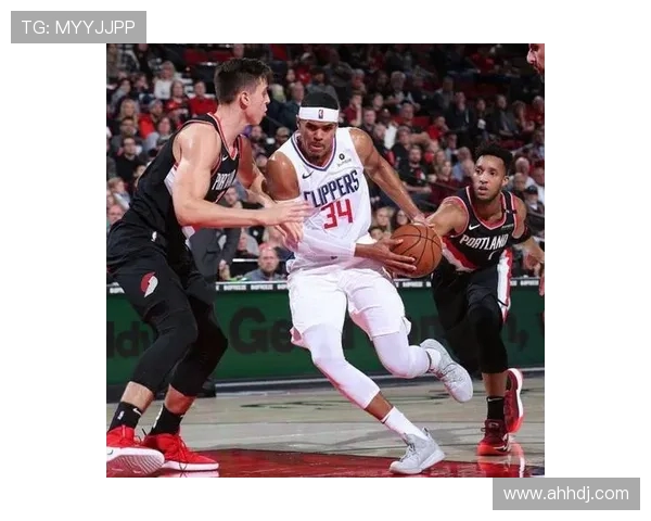 鹰队与开拓者激战正酣谁能在这场对决中笑到最后